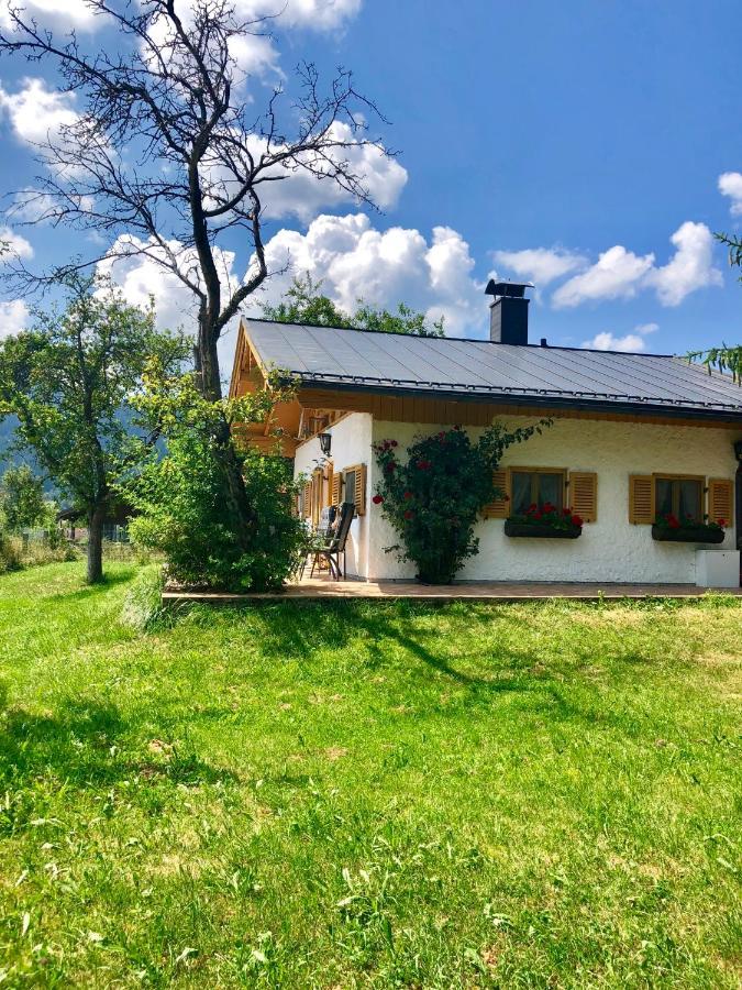 Ferienhaus Veronika Mit 2000Qm Garten Und Bergblick Unterammergau Exteriör bild